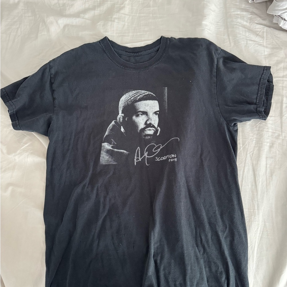Drake Scorpion Tour 2018 Concert
Tee